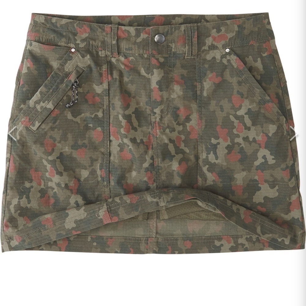 Title Nine Big B Skort Wailea Camo green pink zip close pockets boy short lined - Picture 3 of 16